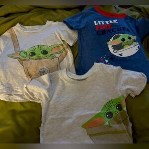 Baby Yoda t-shirts